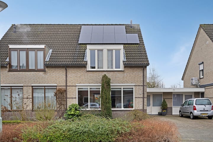 Foto 2 van Stuksbeemden 58