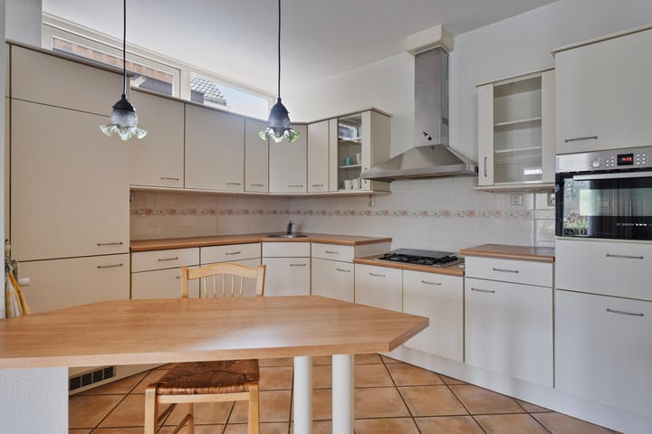 Foto 7 van Burgemeester van der Klokkenlaan 25