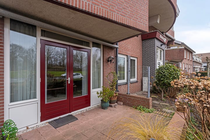 Foto 25 van Burgemeester van der Klokkenlaan 25