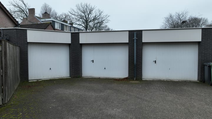 Foto 32 van Burgemeester van der Klokkenlaan 25