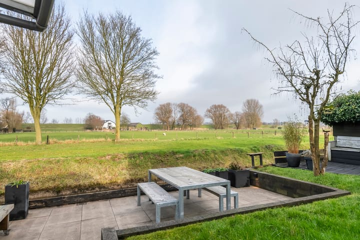 Foto 21 van Hendriklaan 9