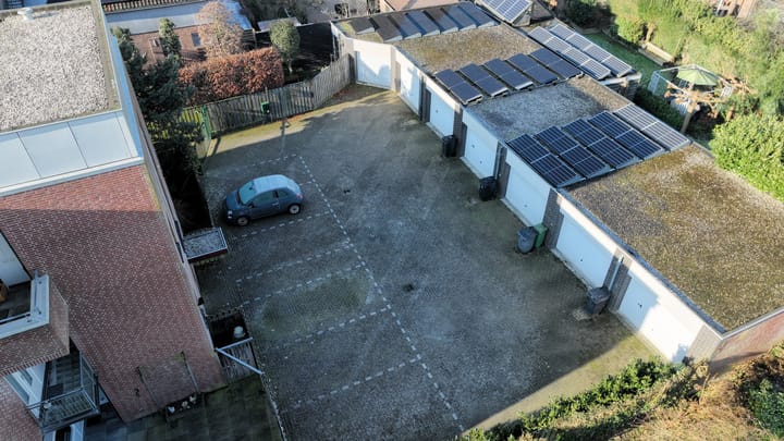 Foto 34 van Burgemeester van der Klokkenlaan 25