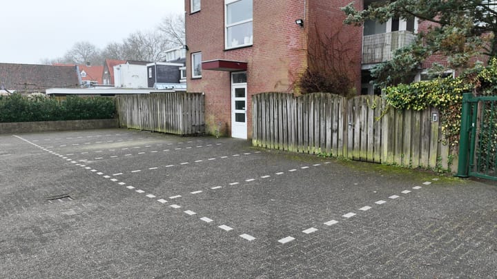 Foto 36 van Burgemeester van der Klokkenlaan 25