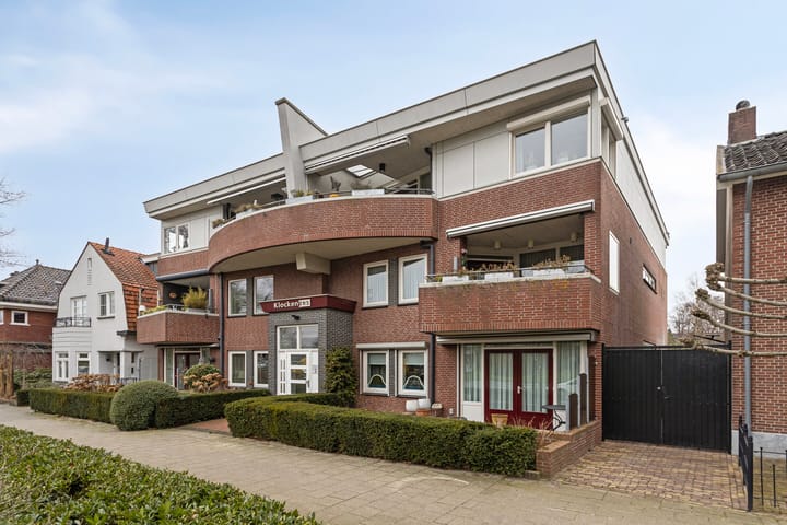 Foto 46 van Burgemeester van der Klokkenlaan 25