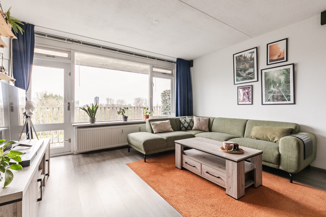 Foto 1 van Witte de Withlaan 33