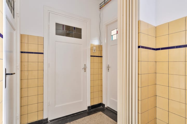 Foto 16 van Bondstraat 1