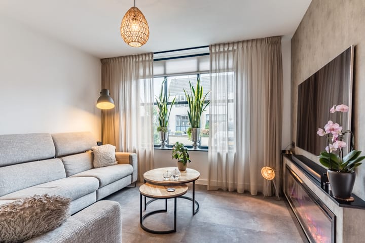 Foto 10 van Mincerstraat 17