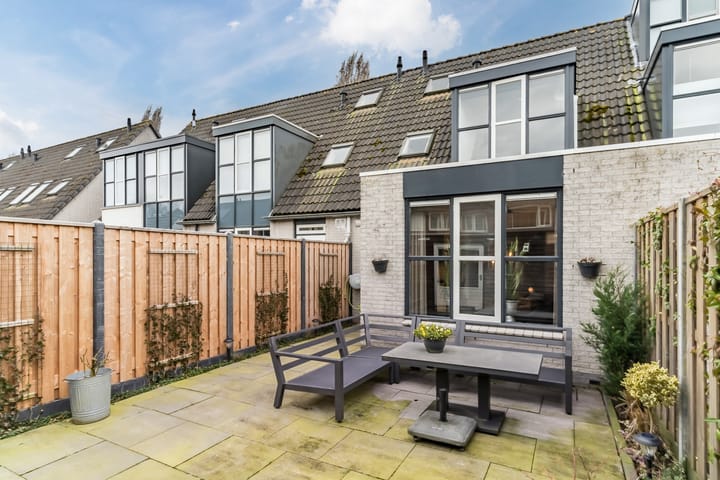 Foto 43 van Mincerstraat 17