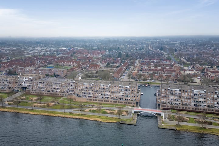 Foto 7 van Nijmegenweg 15-A