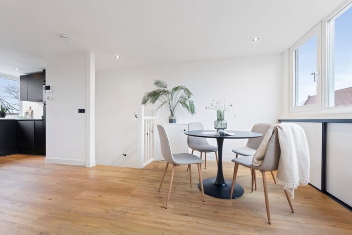 Foto 8 van Nijmegenweg 15-A