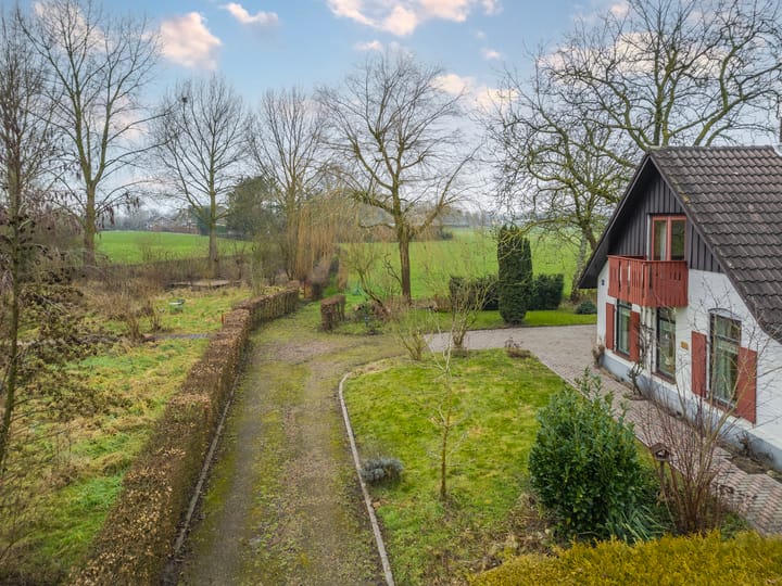 Foto 6 van Heilige Huisjes 42