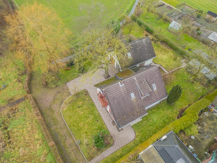 Foto 9 van Heilige Huisjes 42