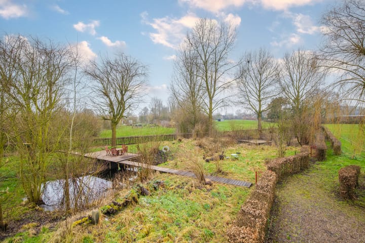 Foto 56 van Heilige Huisjes 42