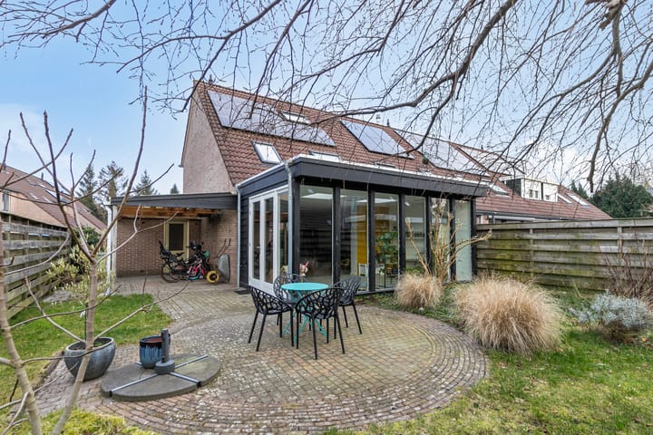 Foto 2 van IJzerwerker 17