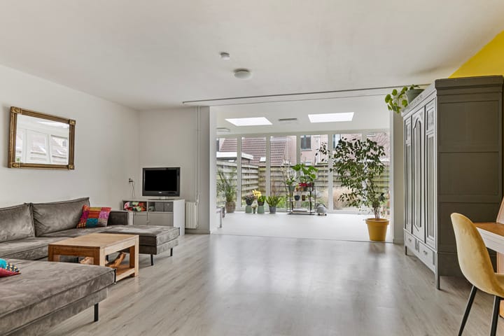 Foto 7 van IJzerwerker 17