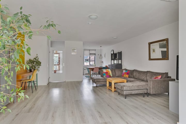 Foto 10 van IJzerwerker 17