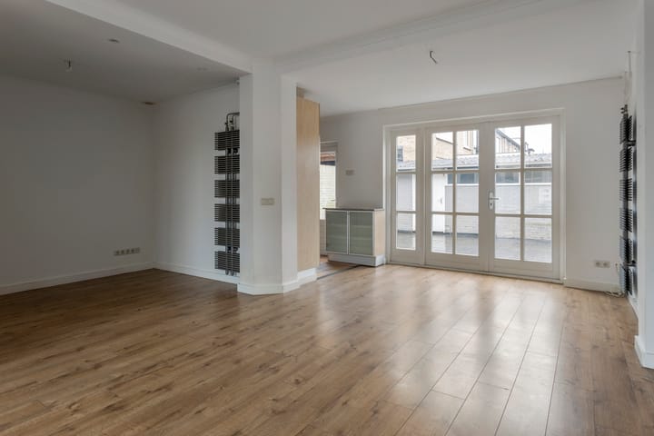 Foto 8 van Abeelstraat 9