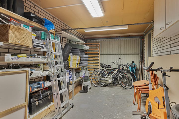 Foto 33 van IJzerwerker 17