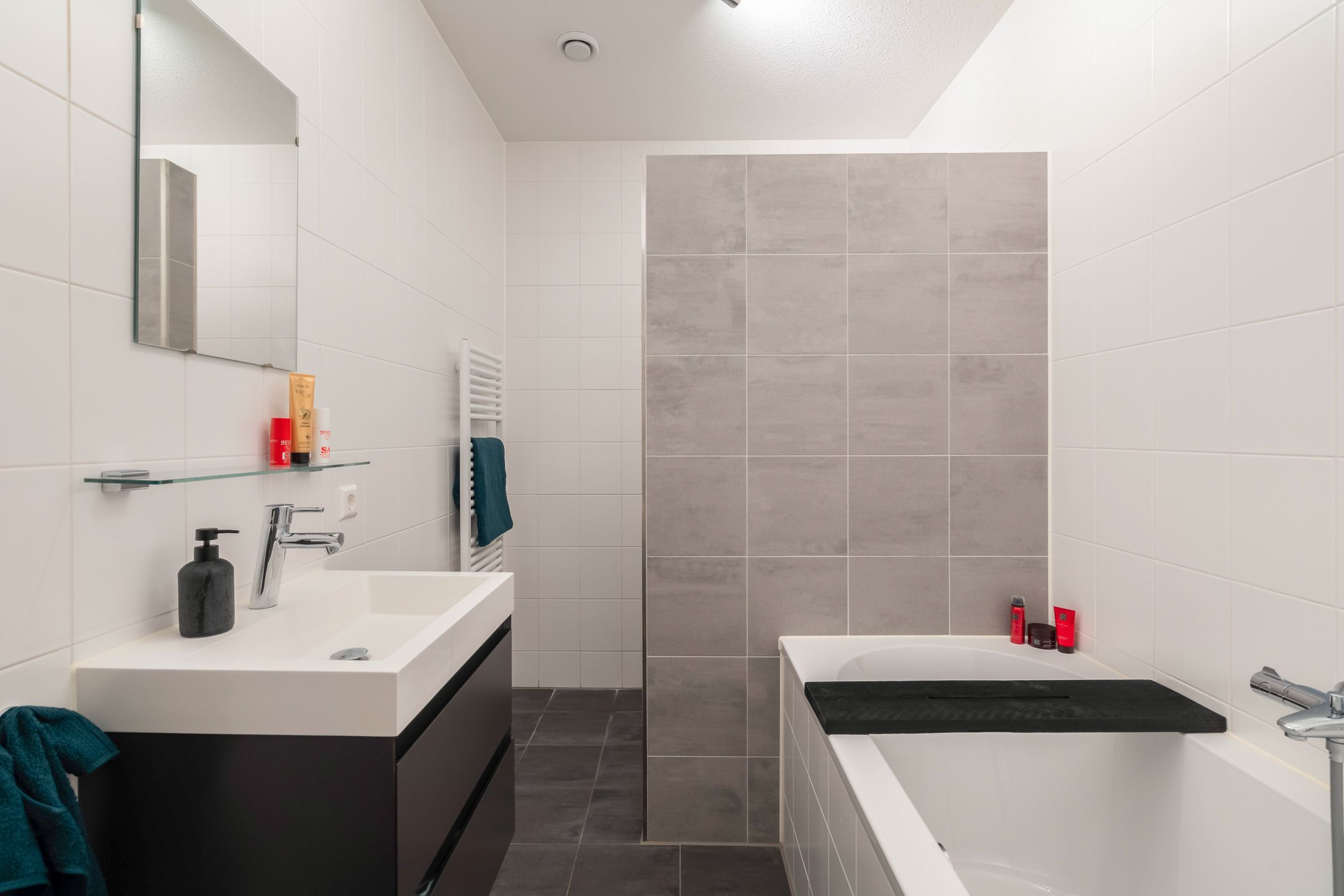 Foto 45 van Abel Tasmanstraat 88