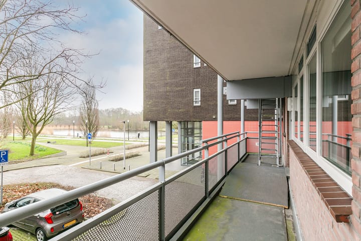 Foto 29 van Koolmeesstraat 4