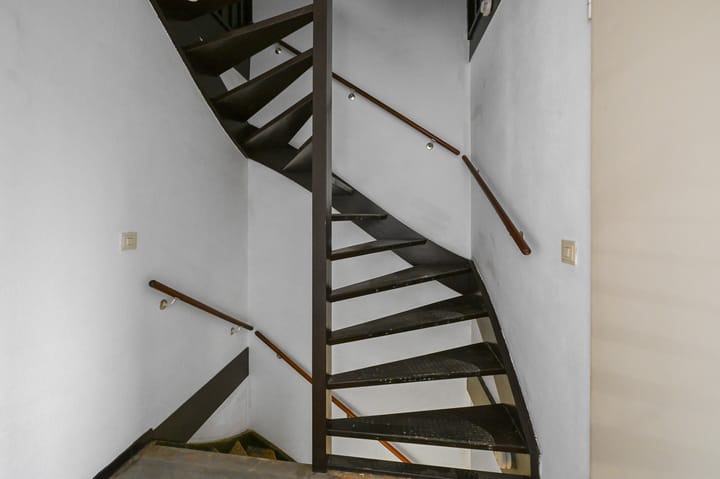 Foto 18 van De Bloemen 33