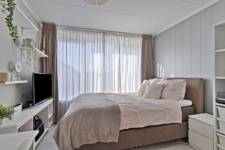 Photo 42 of Engelstilstraat 46