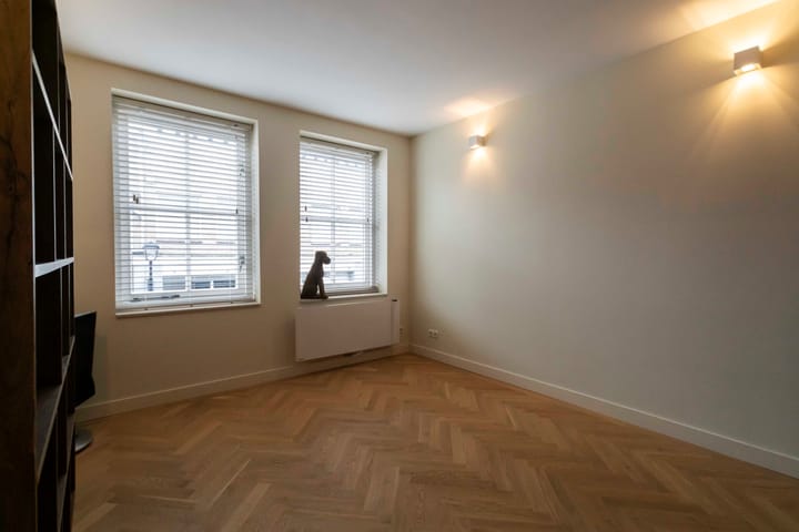 Foto 48 van Rechterstraat 25-B