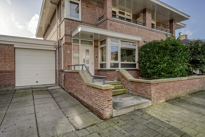 Photo 4 of Grevelingstraat 42