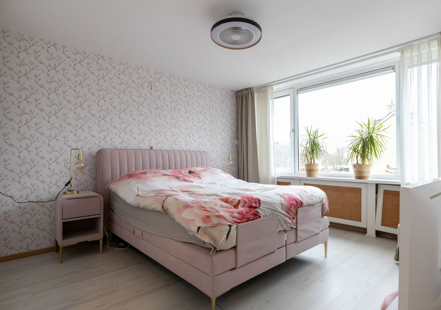 Photo 20 of Graan voor Visch 15906