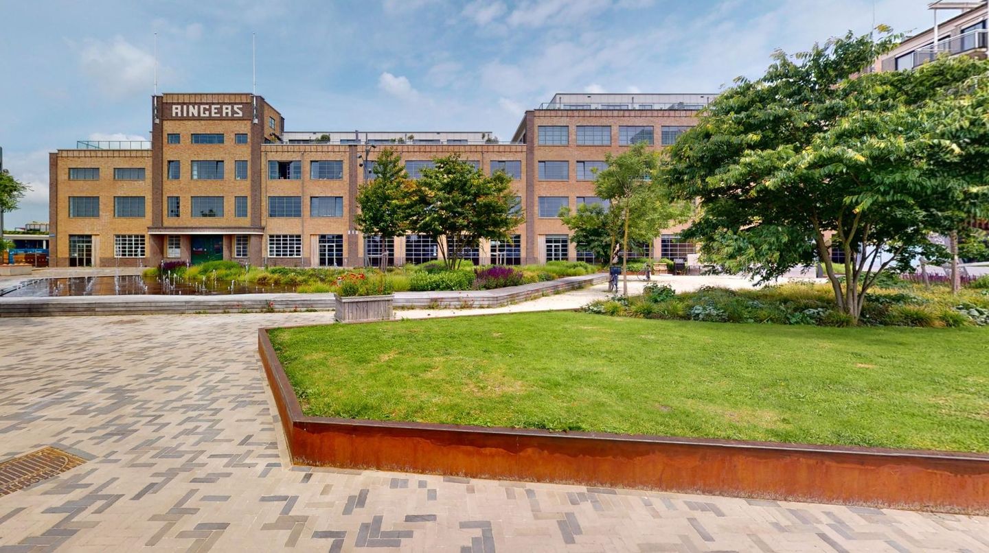 Bekijk foto 2 van Ringersplein 9