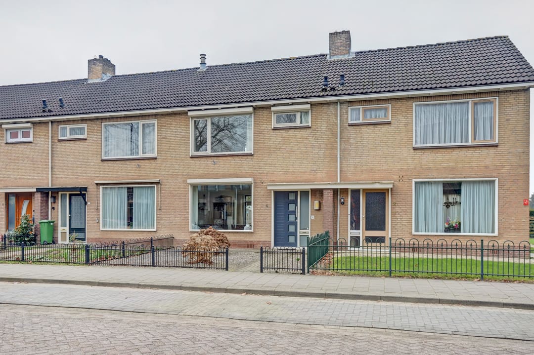 Foto 1 van Wilhelminaplantsoen 4