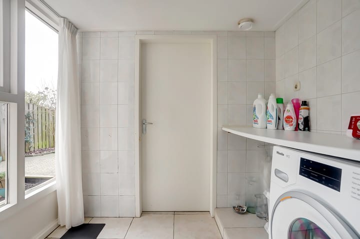 Foto 13 van Wilhelminaplantsoen 4