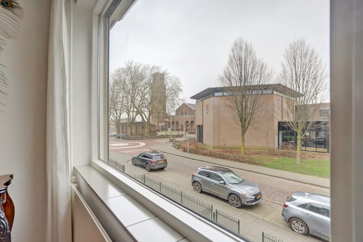 Foto 20 van Wilhelminaplantsoen 4