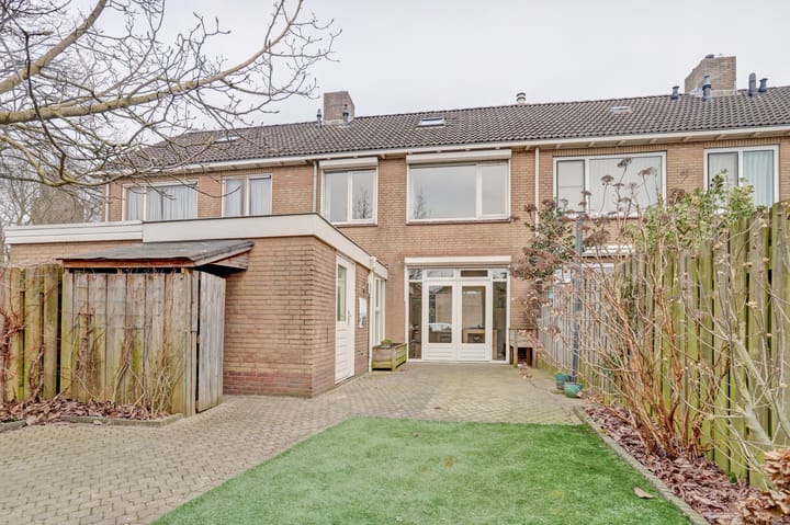 Foto 26 van Wilhelminaplantsoen 4