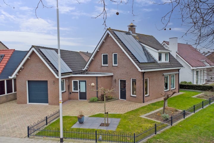 Paterstraat 82
