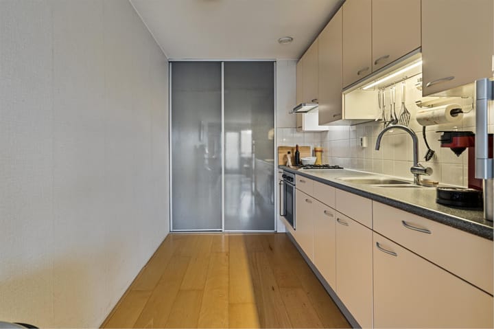 Foto 18 van Johan Jongkindstraat 192