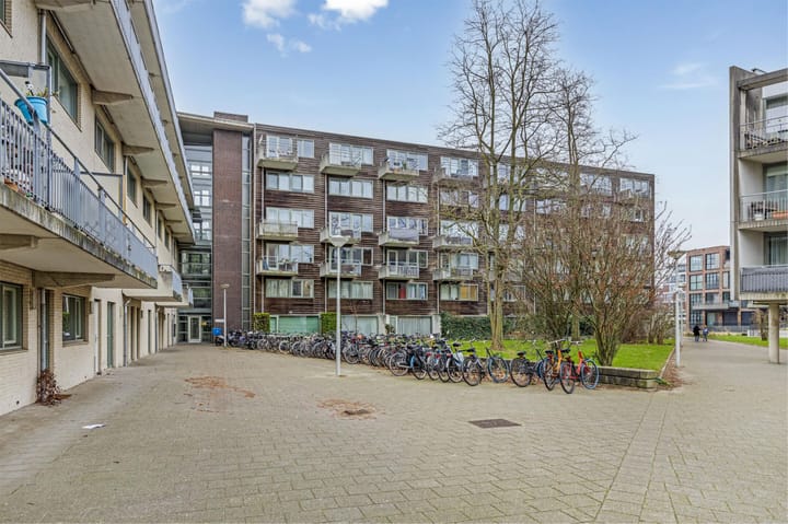 Foto 26 van Johan Jongkindstraat 192