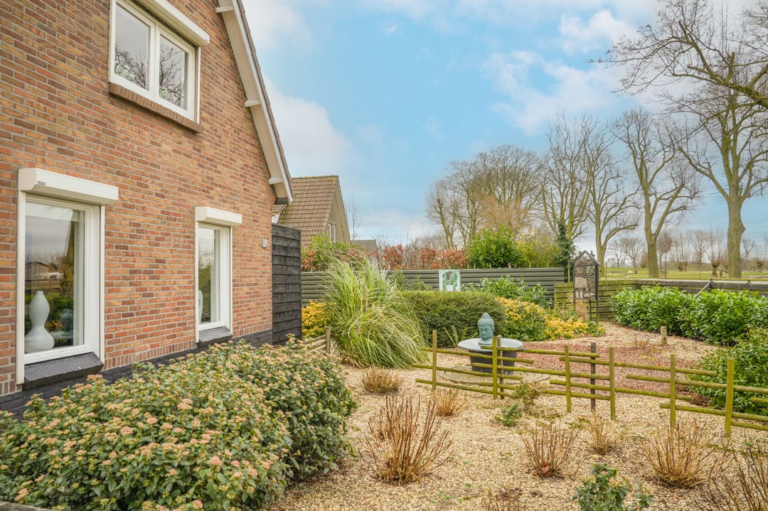 Photo 56 of Sluisweg 14
