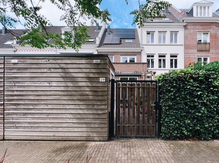 Foto 52 van Laan door de Veste 39