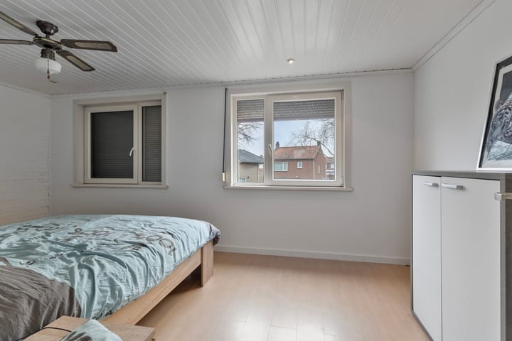 Foto 23 van Prins Bernhardstraat 9