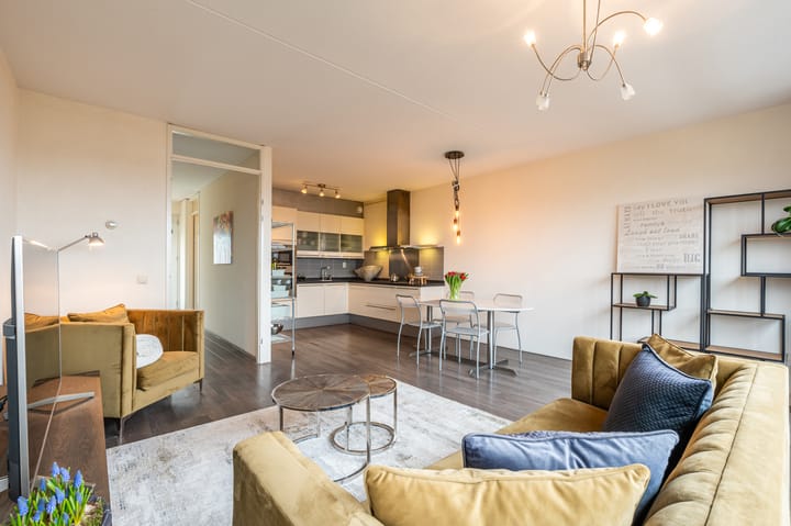 Foto 5 van Derkinderenstraat 198