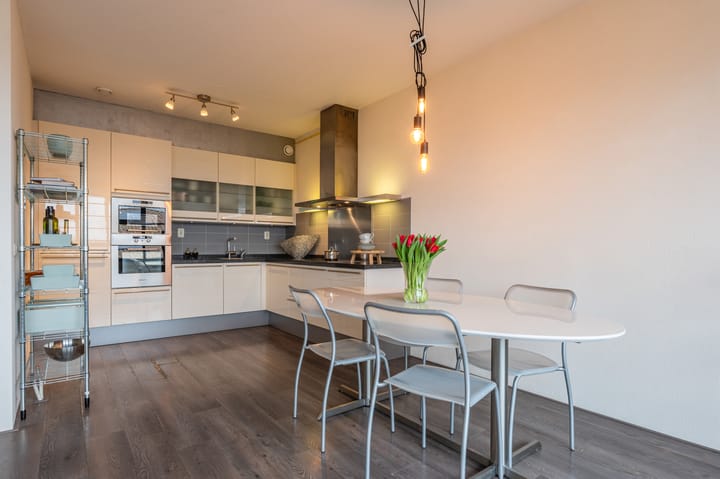 Foto 16 van Derkinderenstraat 198