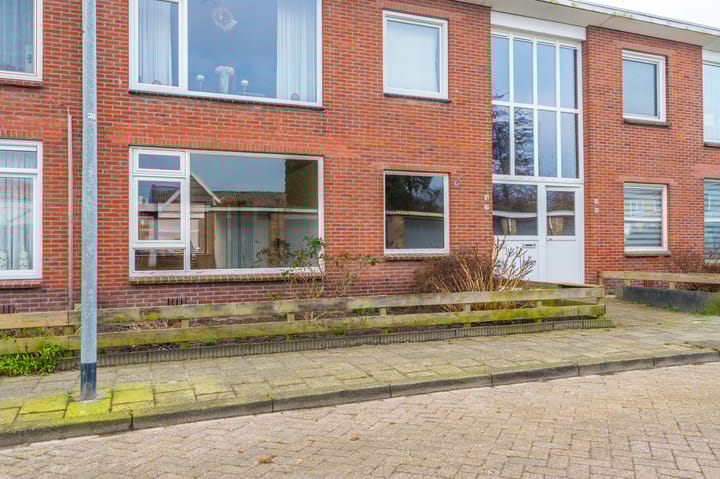 Photo 3 of Piet Heinlaan 22