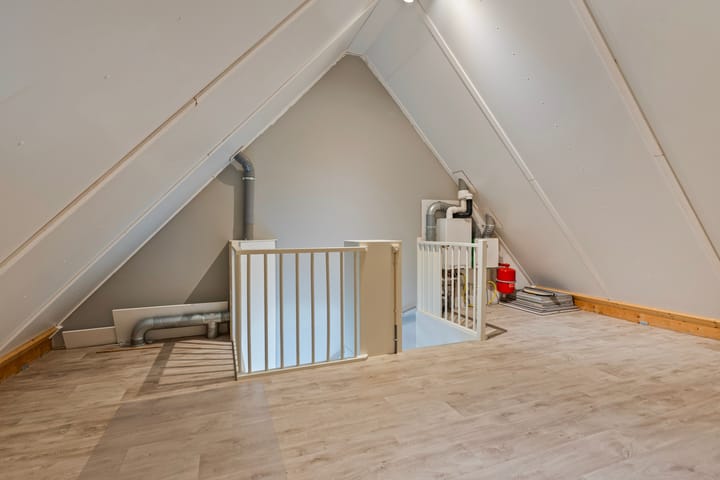 Foto 18 van Raadhuisplein 66