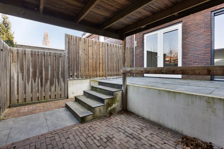 Foto 20 van Raadhuisplein 66