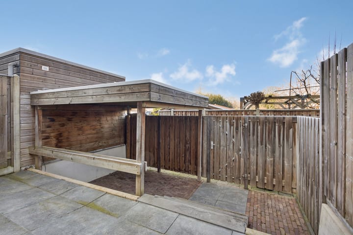 Foto 21 van Raadhuisplein 66