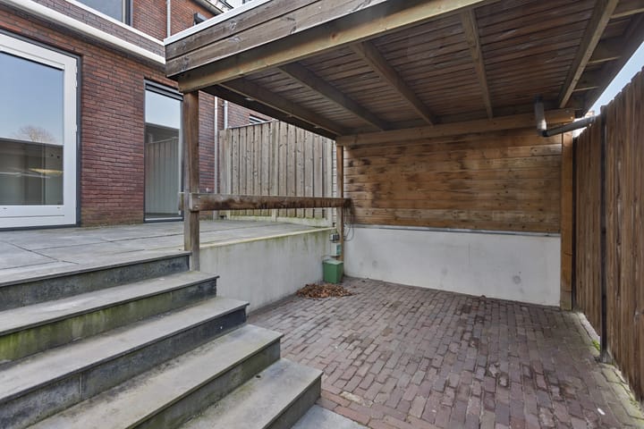 Foto 23 van Raadhuisplein 66