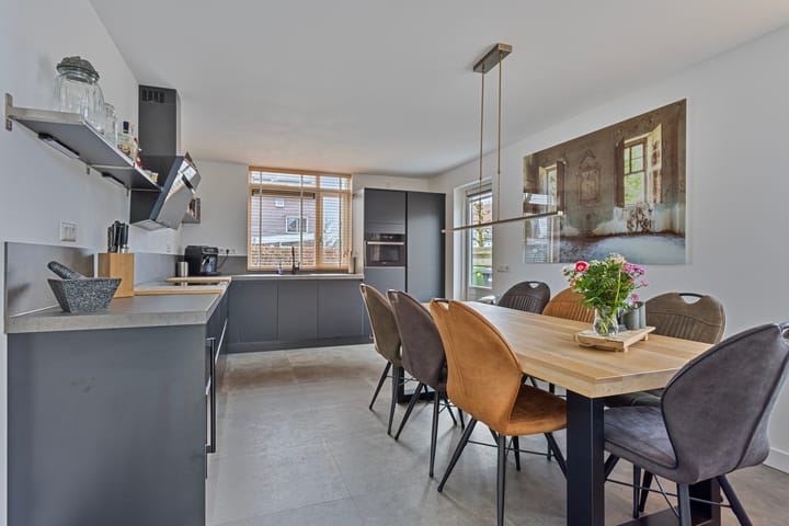 Foto 5 van Bijenlaan 26-A