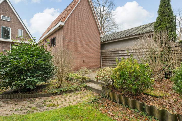 Foto 46 van Stationsweg 20