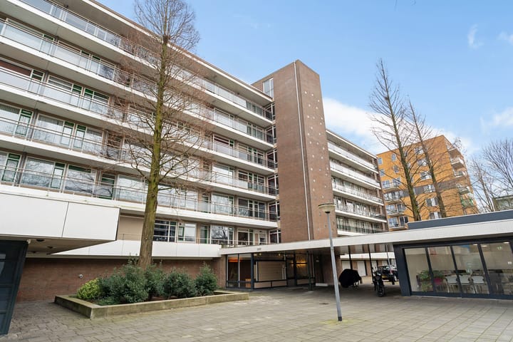 Foto 6 van van Baerlestraat 27